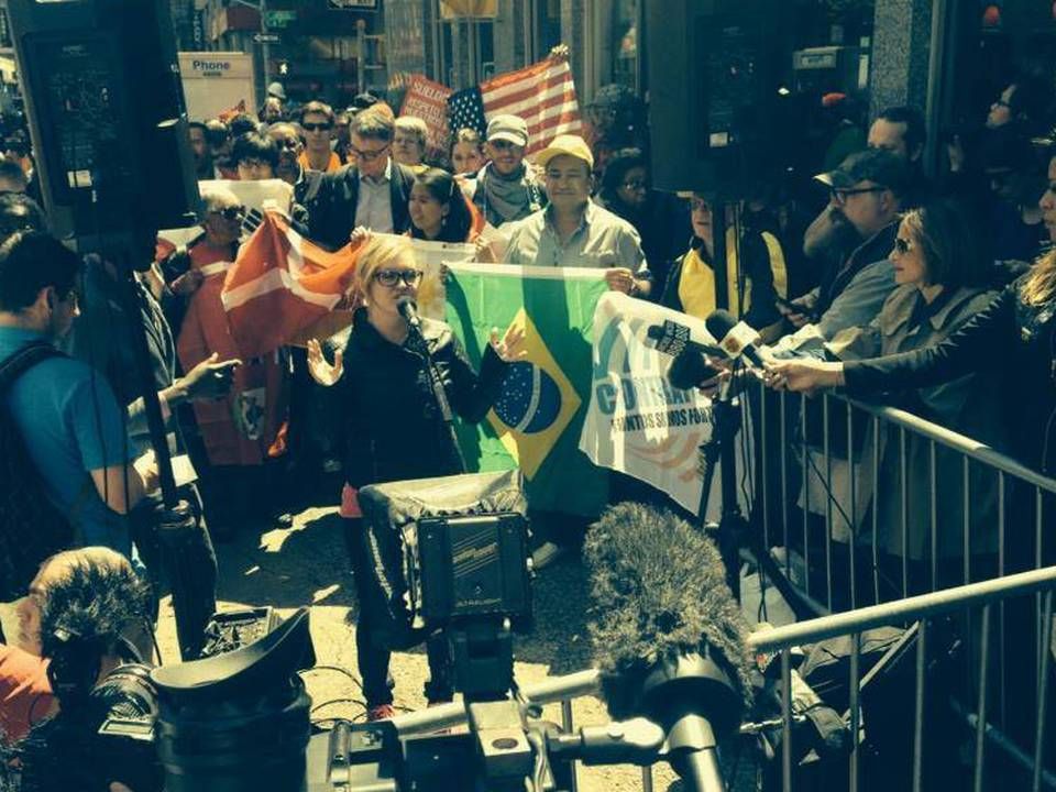 Louise Marie Rantzau til demonstration i New York. | Foto: 3F