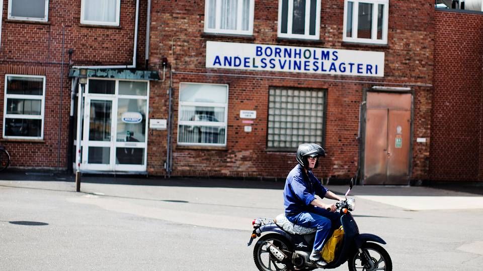 Det er præcis et år siden, at de ansatte reddede Danish Crowns slagteri i Rønne på Bornholm. | Foto: Ditte Valente/Polfoto/Arkiv