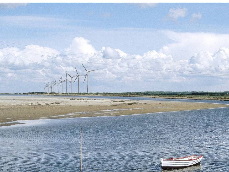 De 12 vindmøller fra Siemens i Nørrekær Enge. | Foto: Vattenfall