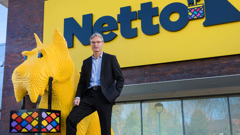 Per Bank, adm. direktør i Dansk Supermarked, var frontfigur, da den danske koncern sammen med en stor britisk partner i 2014 åbnede Netto UK's første butik i Leeds | Foto: PR/Netto
