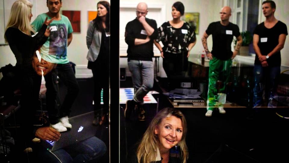 Rikke Kirstine Nissen (nederst), direktør for Endemol i Danmark, ses her under en casting til Big Brother. | Foto: Sara Galbiati/Polfoto/Arkiv