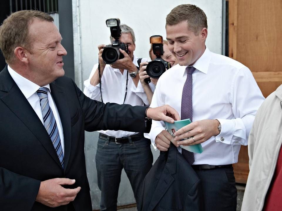 Johannes Langkilde sammen med Lars Løkke Rasmussen under valget i 2011, hvor Johannes Langkilde arbejdede for TV 2. | Foto: Mikkel Tariq Khan/Polfoto/Arkiv