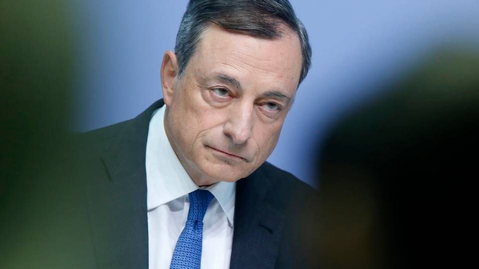 ECB-chef Mario Draghi har sendt et klart signal om, at Basel-komiteen ikke vil røre ved et betydeligt hul i de globale regler for bankers kapitaldækning. | Foto: Michael Probst/AP/Polfoto