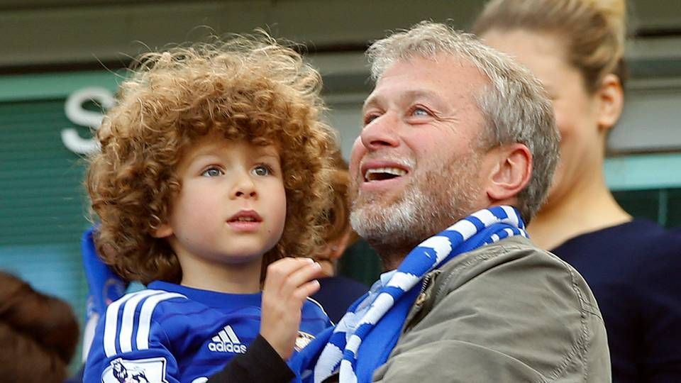 Den russiske oligark og ejer af fodboldklubben Chelsea, Roman Abramovich, har adresse i Kensington i London. Den samme gælder flere saudiske prinser. | Foto: AP Photo/Polfoto