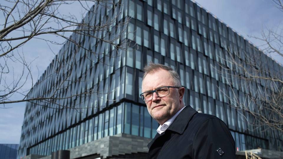 Nordea-direktør Ove Hygum foran bankens nye hovedsæde i Ørestad. | Foto: Mathias Svold/Polfoto