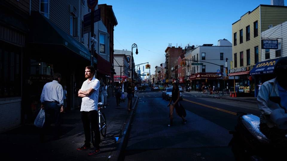 Jeppe Jarnit-Bjergsø står bag Evil Twin Brewing og baren Tørst, der ligger på Manhattan Avenue i Greenpoint i Williamsburg, New York. Han mener, at mange bryggere er blevet lidt for grådige. | Foto: Christian Larsen/Evil Twin Brewing