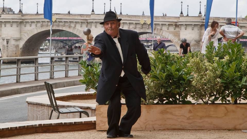 Petanque-spiller i Paris i Frankrig. Af: Polfoto. | Foto: Polfoto