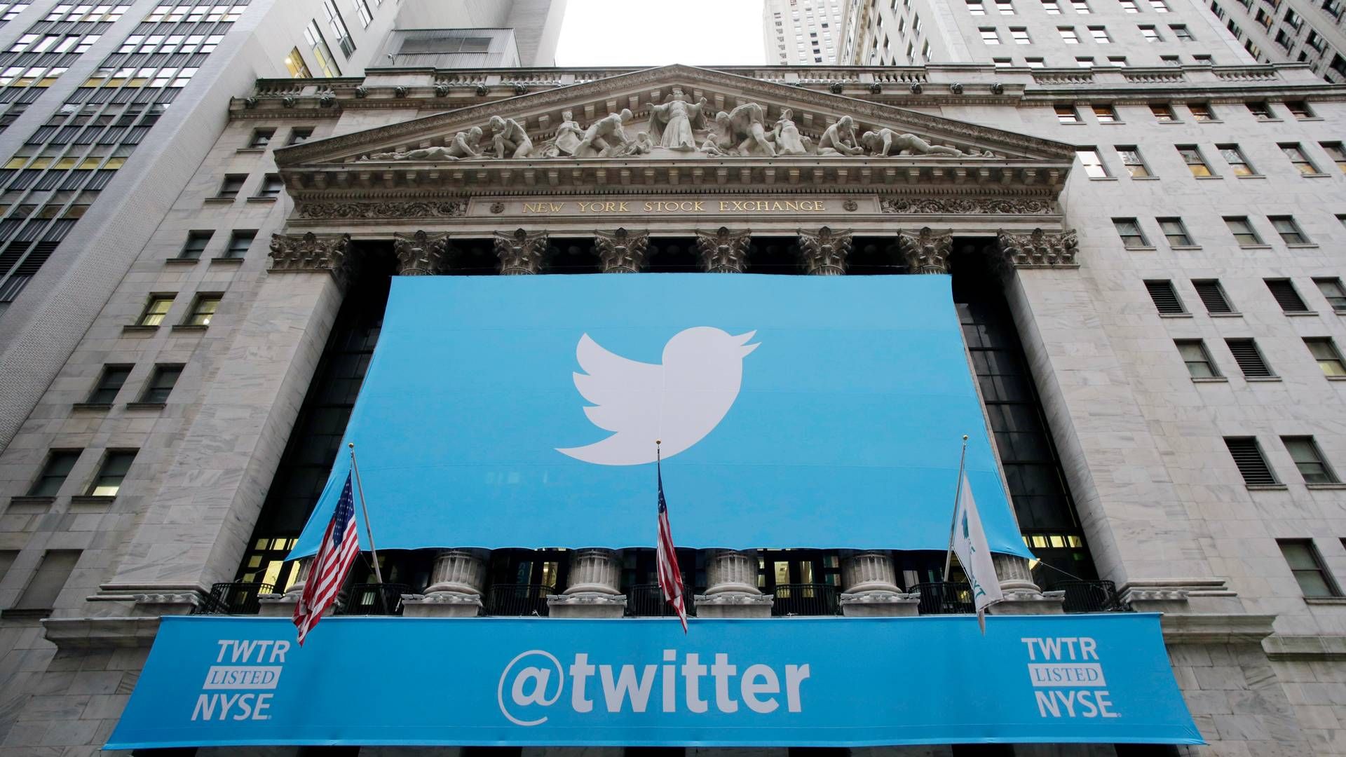 Ved børsnoteringen i 2013 steg Twitters aktiekurs med voldsomme 73 pct. på åbningsdagen. I dag ligger kursen på næsten halvdelen af åbningskursen. | Foto: Mark Lennihan/AP/Polfoto/Arkiv
