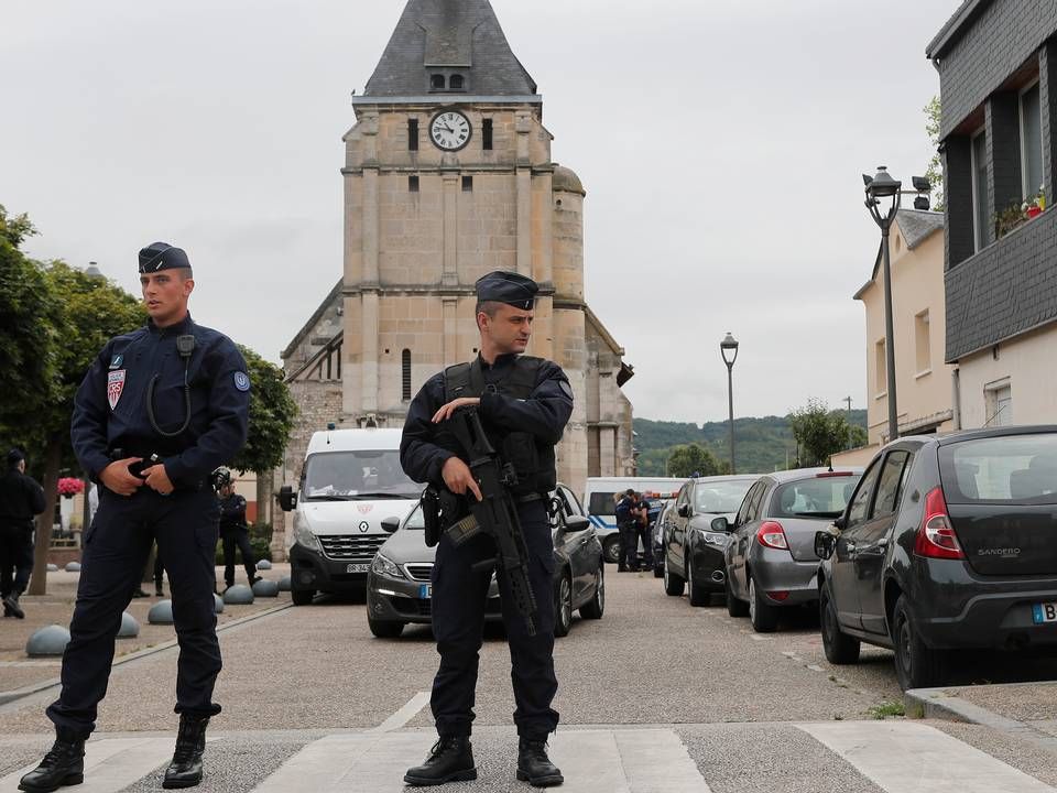 Frankrig blev senest ramt af terror tidligere på ugen her i byen Saint-Etienne-du-Rouvray. | Foto: Francois Mori/AP/Polfoto
