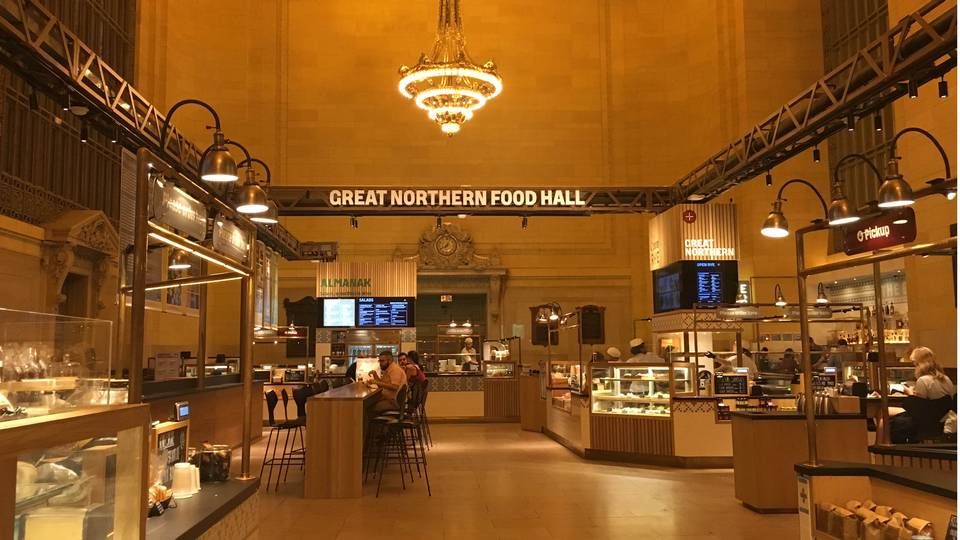 Restaurant Agern ligger i Grand Central Stations Vanderbild Hall - inde bag Claus Meyers andet madeventyr i New York, Great Northern Food Hall.