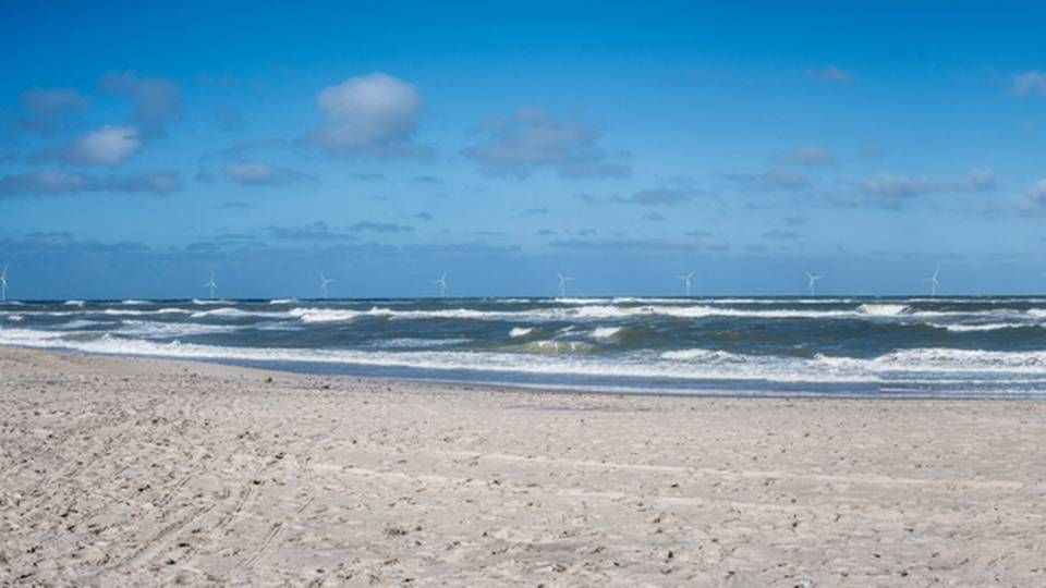 Søndervig Strand ud til Vesterhavet ca. 67 km nord for Vejers Strand.