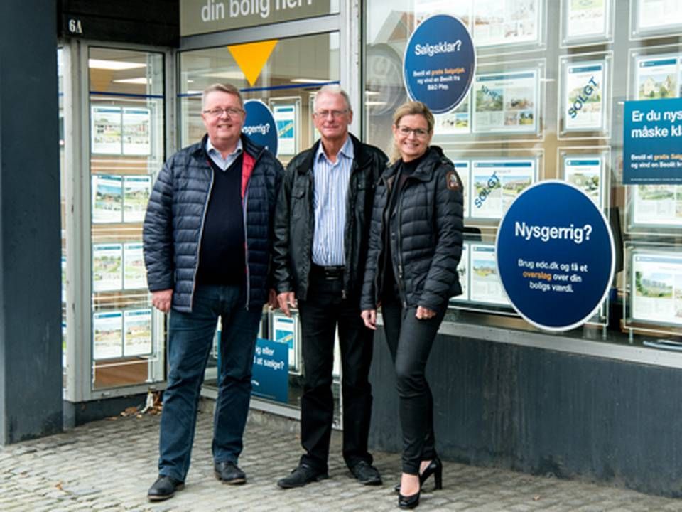 Fra venstre: Ib Hansen, Preben Christensen og Wencke Mørck Sørensen fra EDC Erhverv Poul Erik Bech-centrene i Sønderjylland. | Foto: PR