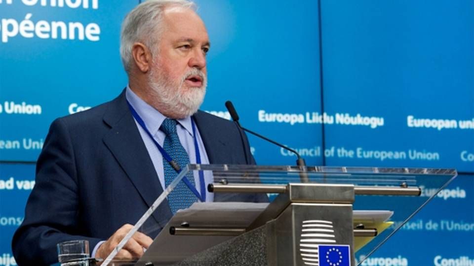 EU's medlemslande er fortsat meget uenige om kvotehandelssystemet. Men i det mindste er de enige om, at det ikke virker nu, siger klimakommissiær Miguel Arias Canete. | Photo: EU