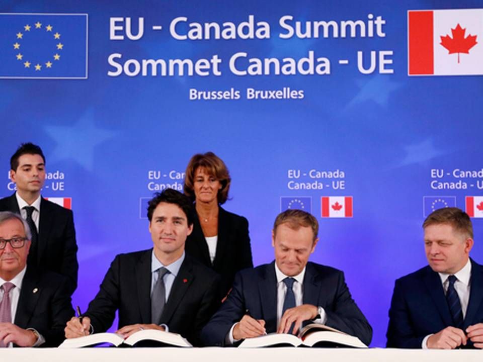 I oktober 2016 blev Ceta-aftalen underskrevet af EU-præsident Donald Tusk og Canadas premierminister, Justin Trudeau, på et topmøde. Senest ahr USA, Canada og Mexico indgået en stor handelsaftale, men den største knast består endnu, påpeger iagttagere. | Foto: Francois Lenoir/AP/RITZAU