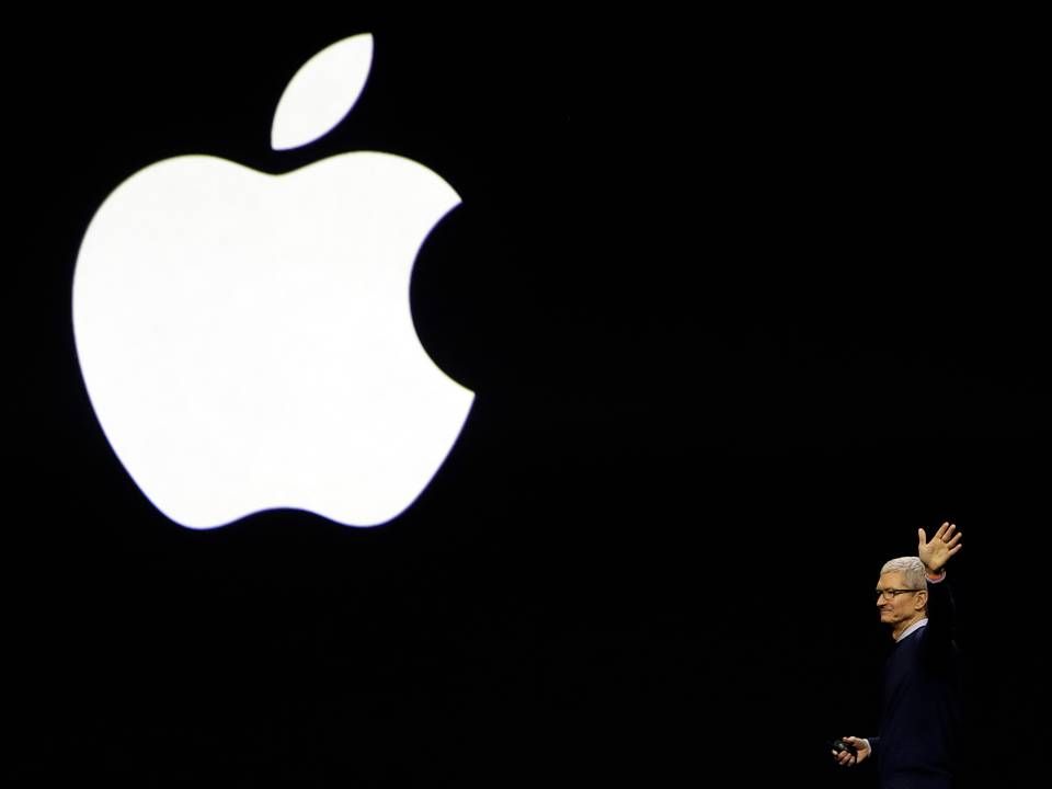 Topchef Tim Cook fremhæver, at det er tredje kvartal i træk, at Apples vækst accelererer. | Foto: /ritzau/AP/Marcio Jose Sanchez