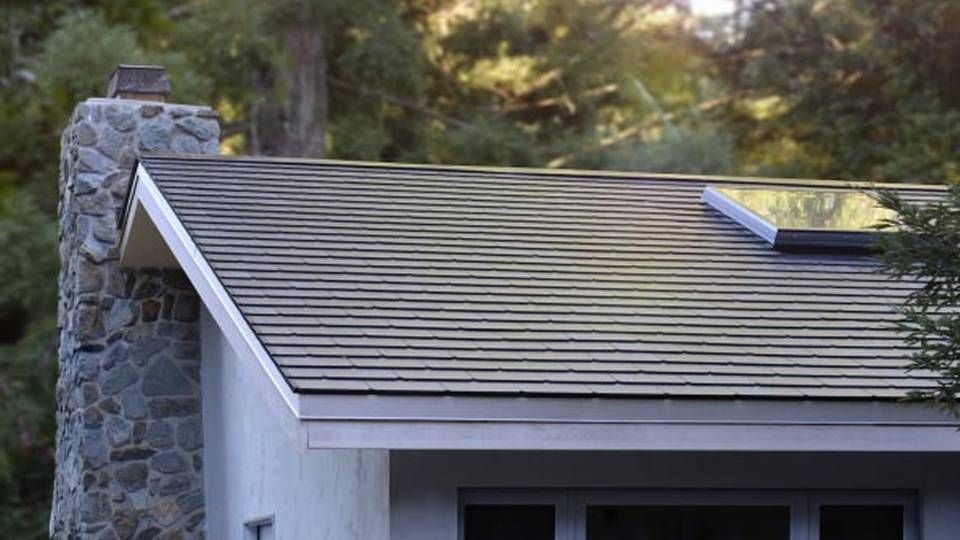Et af de første installerede Solar Roof. Foto: Tesla