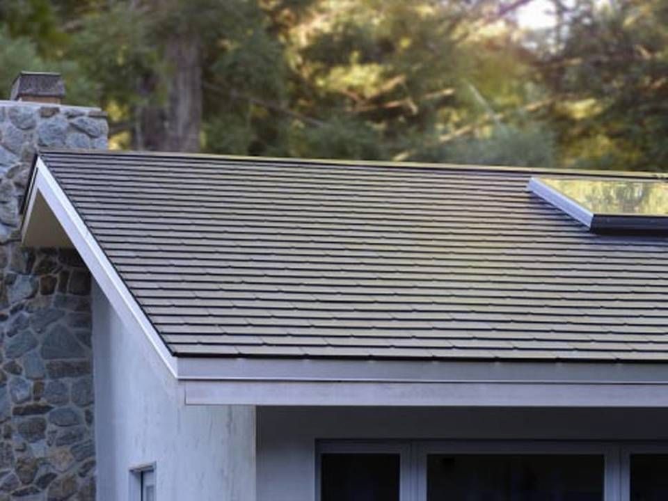 Et af de første installerede Solar Roof. Foto: Tesla