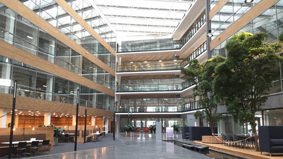 Tuborg boulevard 12 was previously home of Microsoft Denmark. The premises are now being rebuilt for multiple users with a shared cafeteria and reception on the ground floor. | Photo: PR