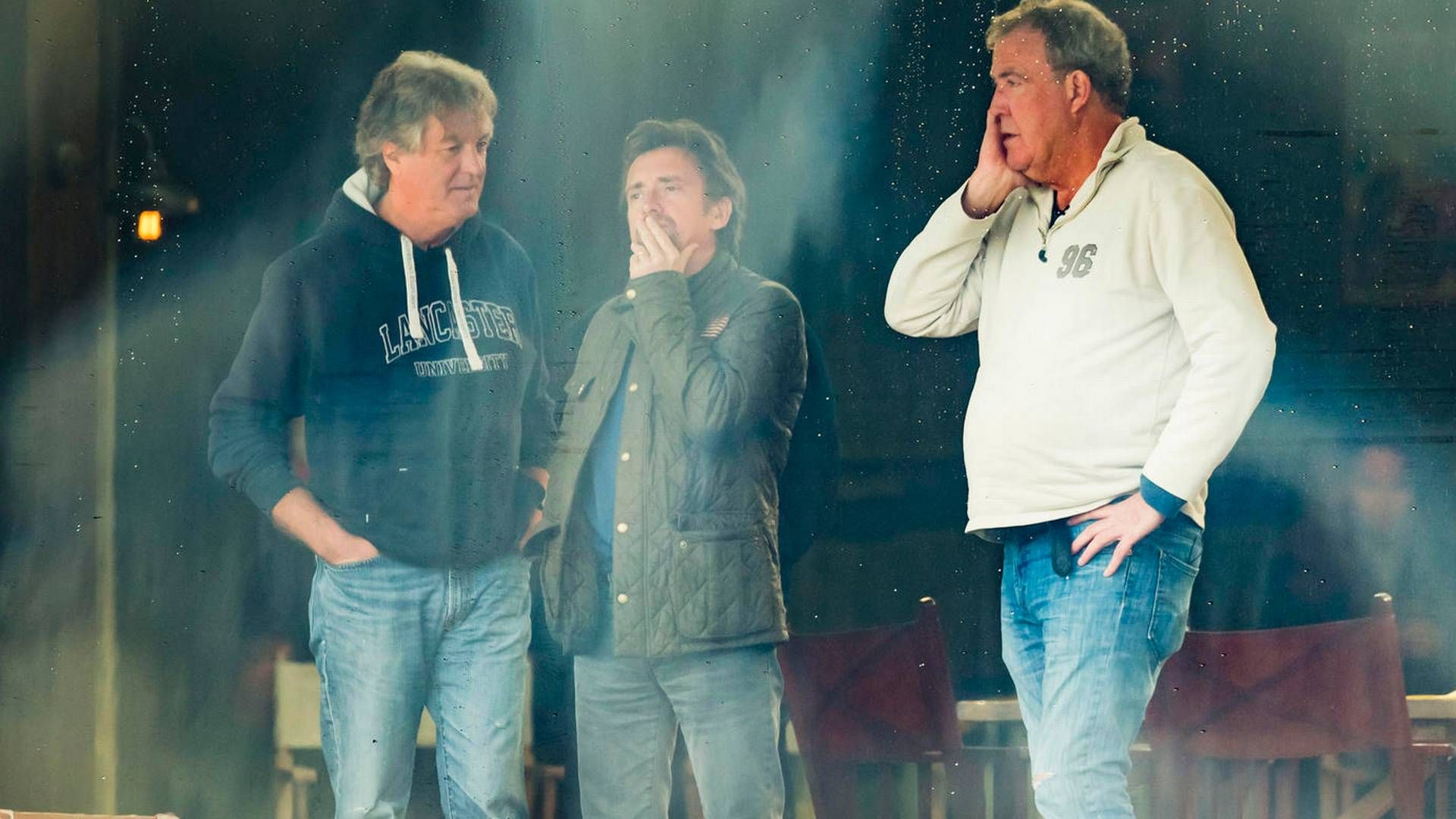 Amazons storsatsning på streamingtjenesten The Grand Tour har hovedpersonerne fra det nu hedengangne BBC-program Top Gear i hovedrollen. Fra venstre ses værterne James May, Richard Hammond og Jeremy Clarkson. | Foto: /ritzau/AP/Danny Lawson