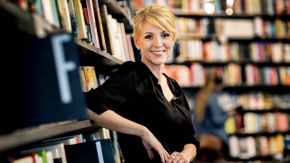 Cecilie Frøkjær har siden 2017 været vært på Jyllands-Postens podcast "Frøkjær og forfatterne". Nu bliver hun en del af holdet hos den svenske bogtjeneste Storytel. | Foto: Stine Bidstrup/Jyllands-Posten