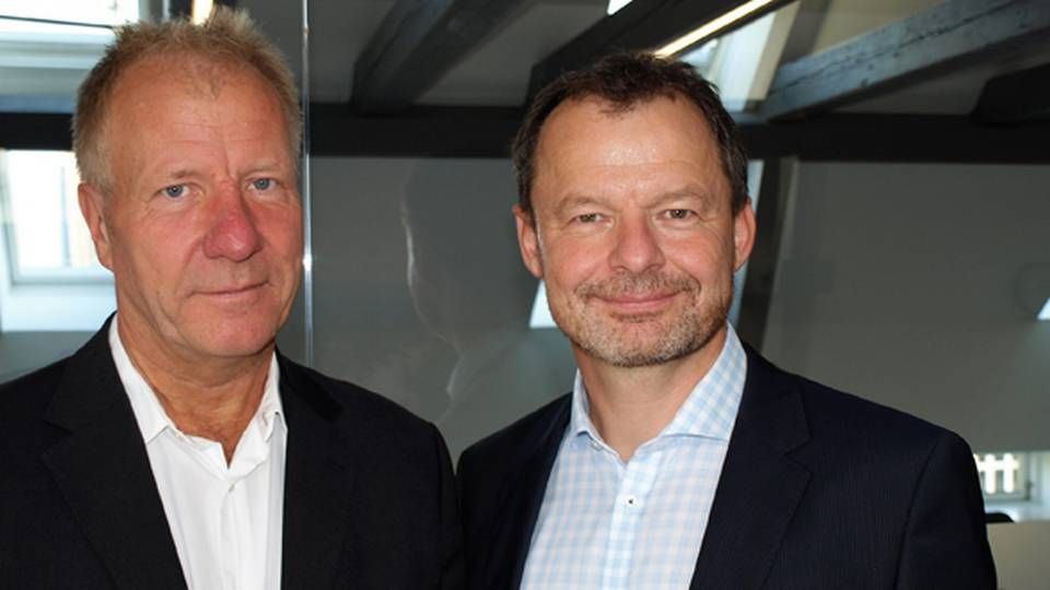 Til venstre ses Jørgen Rode, stifter af WebCRM, til højre ses Søren Steen Rasmussen, ny adm. direktør i WebCRM. | Foto: PR/WebCRM