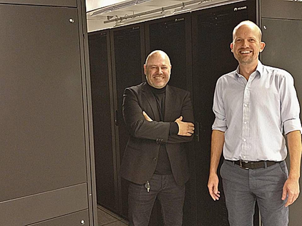 T.v. Martin Johansson, adm. direktør i datacentralen AdeoDC, med kommerciel direktør Lars Lastein ved siden af. | Foto: Frederik Jensen
