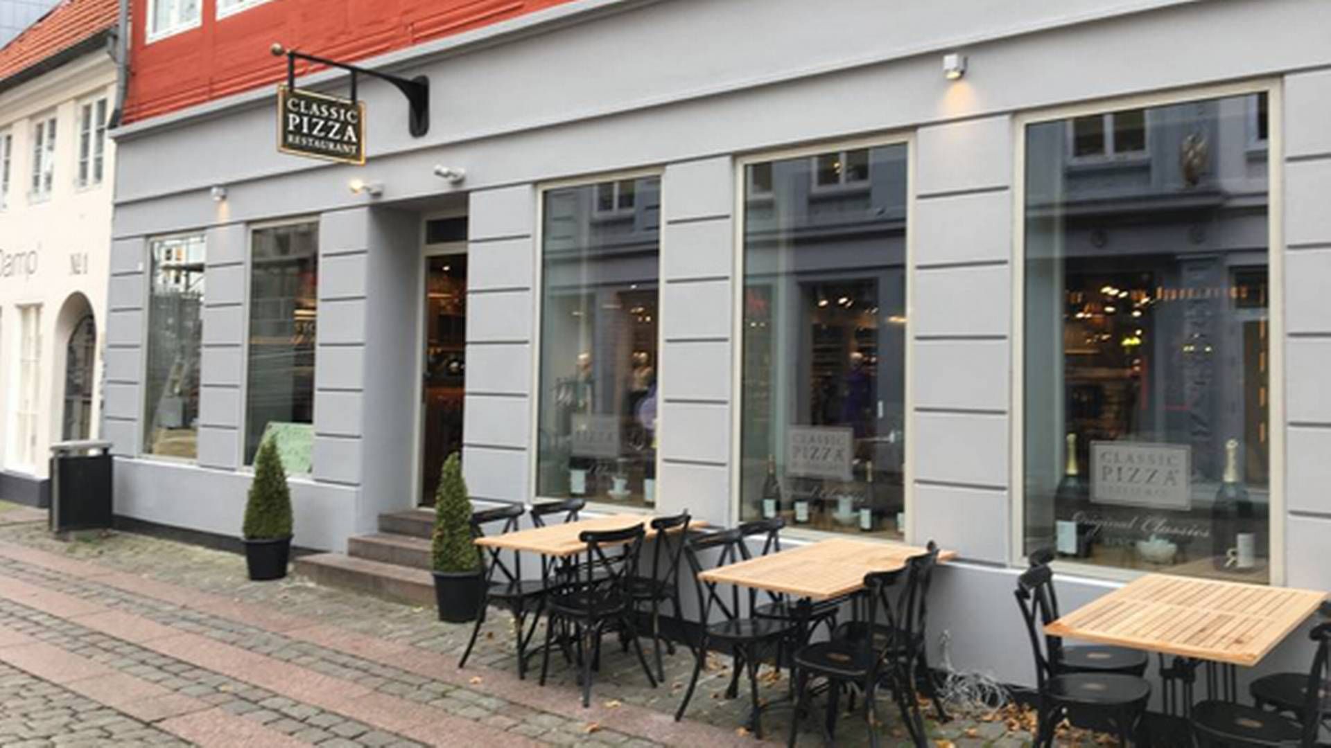 Classic Pizza er åbnet i Jacob BarBQ's tidligere lokaler i Aarhus ved siden af Magasin. | Foto: Mick Kristensen/Jyllands-Posten