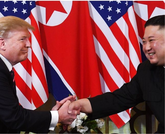 Ved topmødet i Hanoi mellem præsident Donald Trump og Nordkoreas Kim Jong-un var pressen massivt til stede. Der var dog ikke særligt meget at rapportere om, da aftalen ikke blev landet. Og sådan går det faktisk oftest, når store mediebegivenheder skal dækkes. Foto: Saul Loeb/RitzauScanpix.